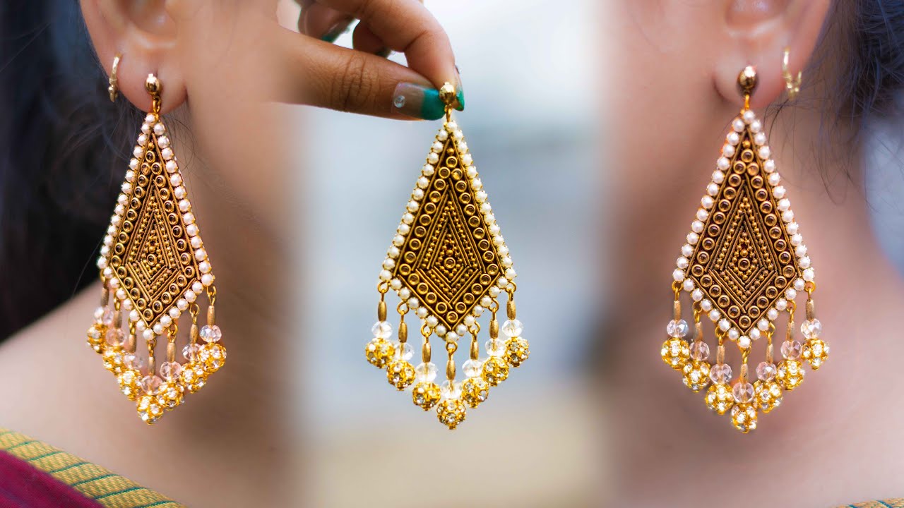 Make beautiful Paper Earrings | handmade jewelry | made out of paper | Art with Creativity