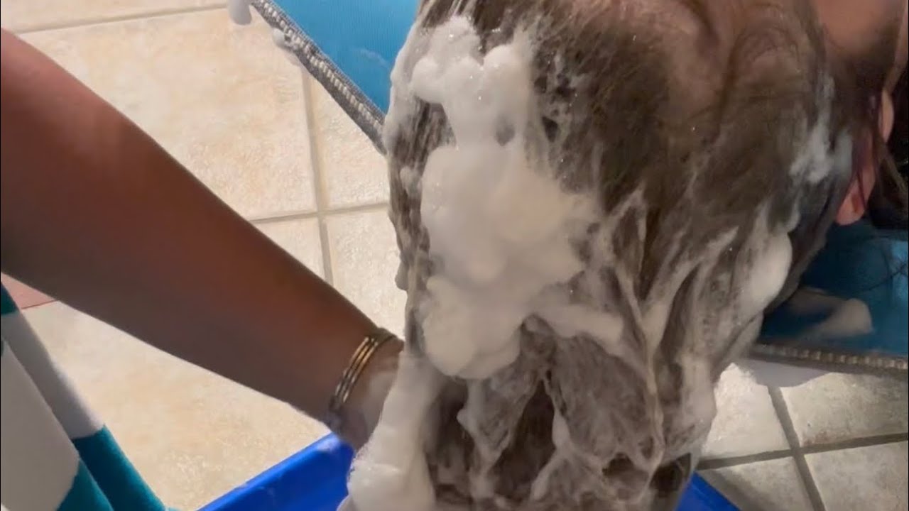 ASMR Satisfying Sudsy Shampooing ~ Lots of Soap ~ Foamy Lather ~ Relaxing Sounds ~ Hair Washing