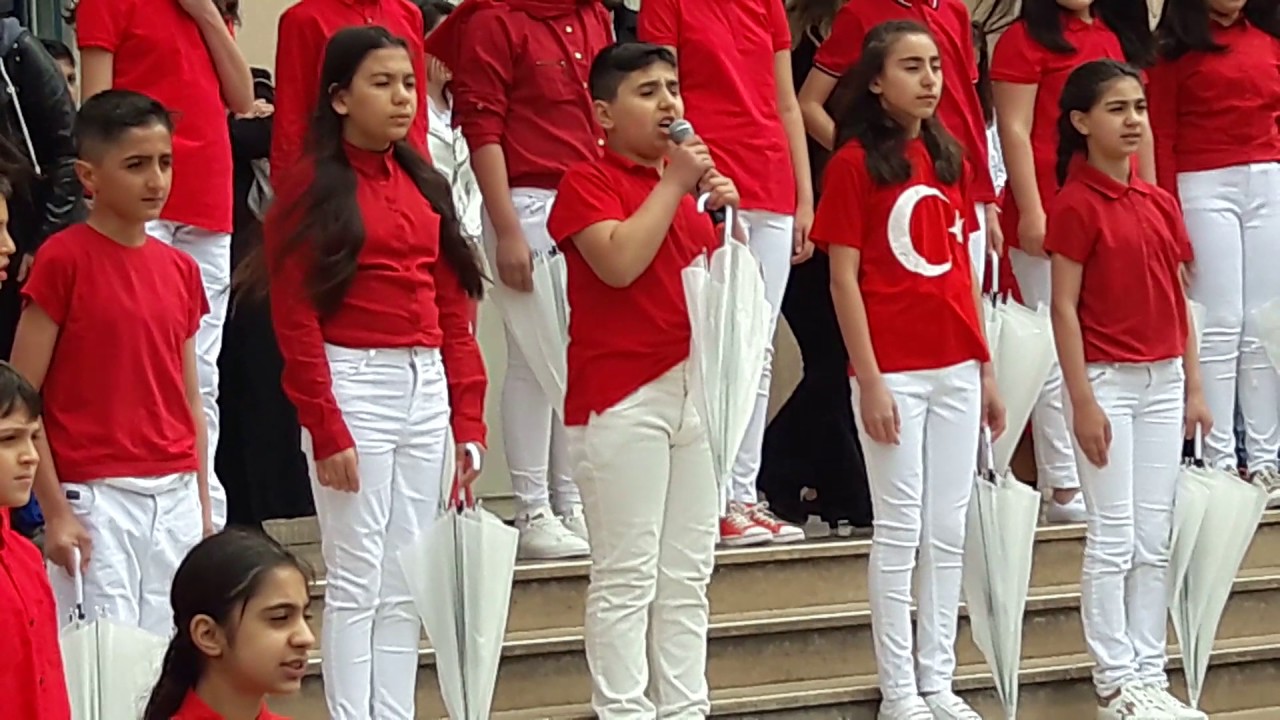 ESENYURT MUSTAFA YEŞİL ORTAOKULU 23 NİSAN GÖSTERİSİ