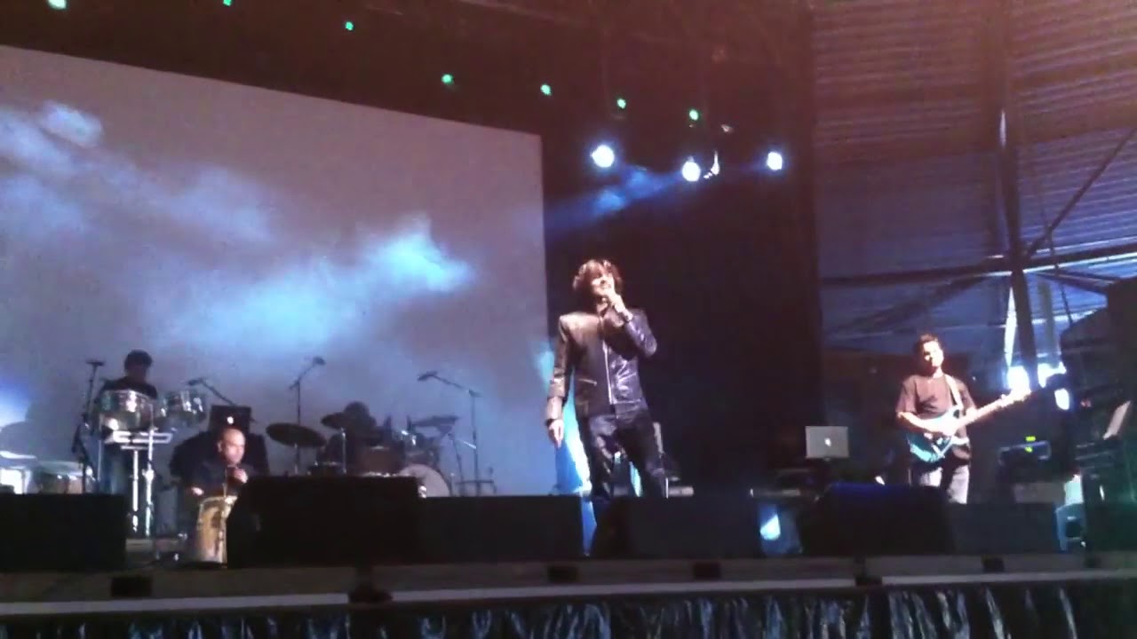 Live - Sonu Nigam | Amazed the Audience