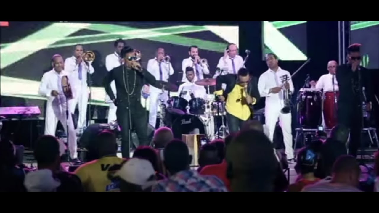 Concierto de Manolito Simonet y su Trabuco en la Tropical