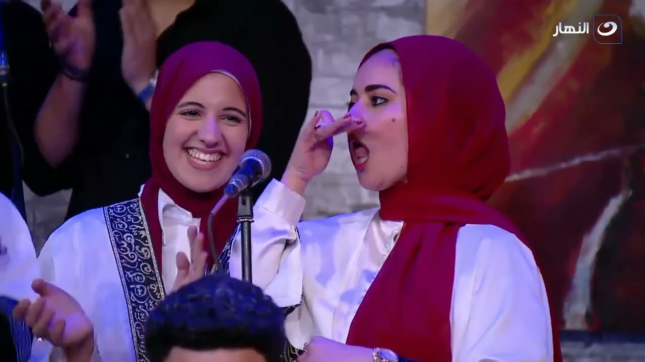 كورال المدرج يشعل الاستديو بالزغاريد في أغنية 