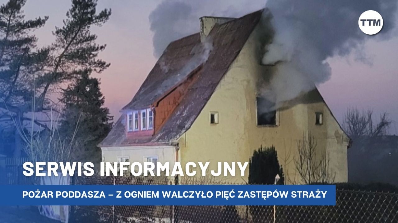 Pożar poddasza – z ogniem walczyło pięć zastępów straży