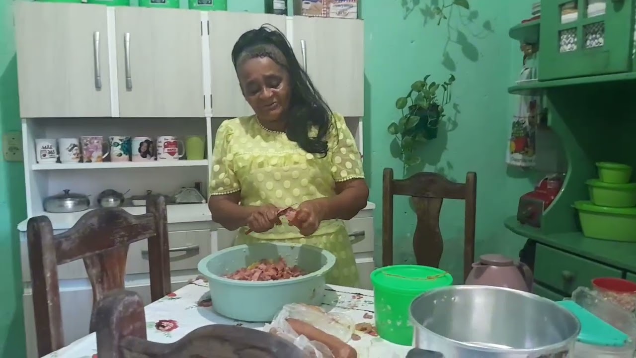 Vem fazer um cuscuz,  comigo!