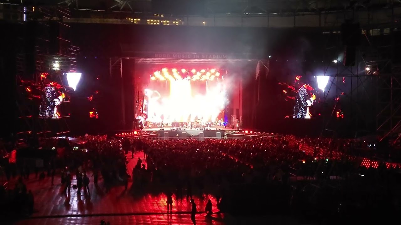 Dimash Qudaibergen - Stranger (live/Istanbul)