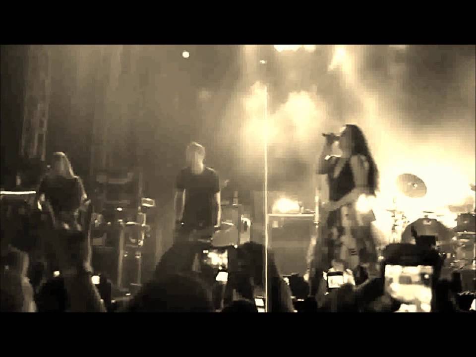 Evanescence -Weight Of The World (Extended Intro)
