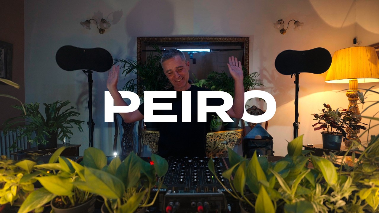 Afro soul Deep House in wax with plants by Peiro Vinyl Set at Mansion, Barcelona