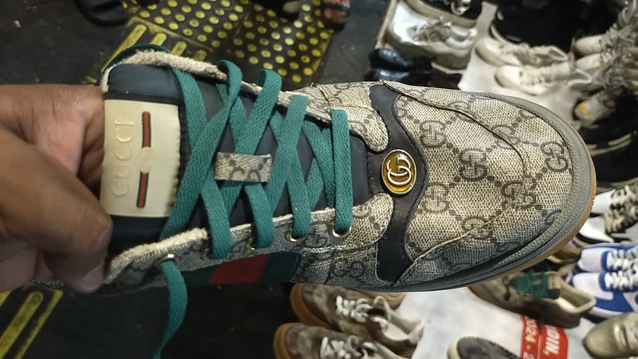 SEPATU BRANDED ORI ITALIA ‼️ ADA DI ||PASAR LOAK JATINEGARA|| BANG POCI WA 08176581811