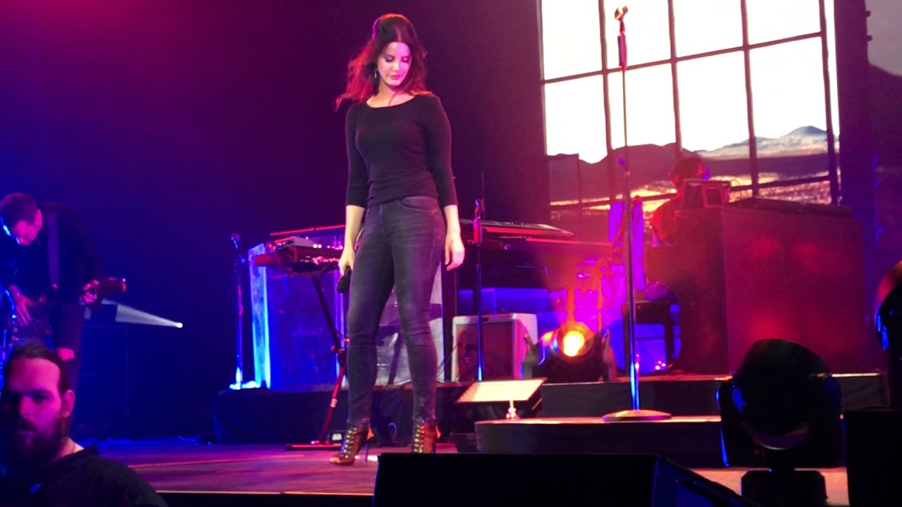 Ride – Lana Del Rey San Francisco 2017