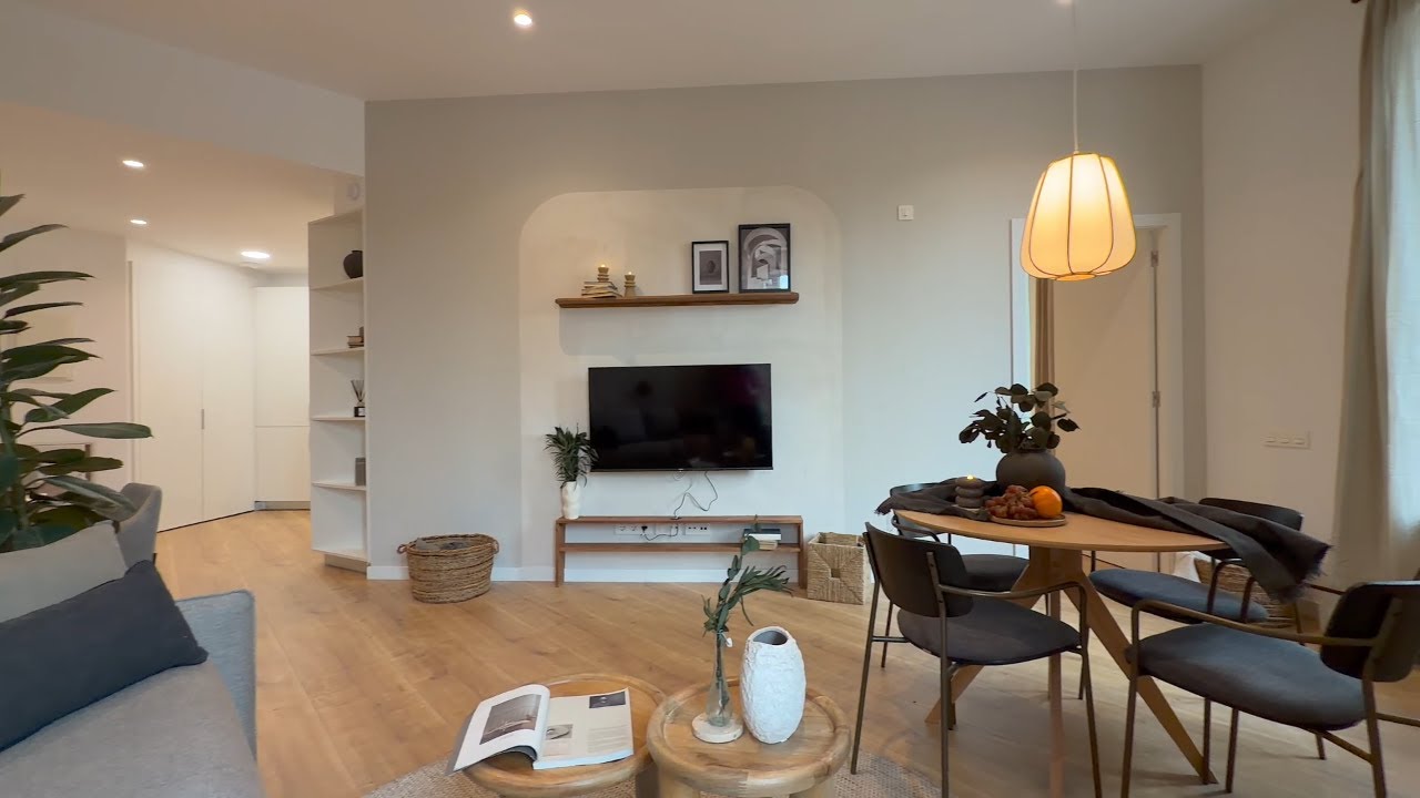 Boreas 1 bedroom apartment with balcony in Eixample Dreta Barcelona