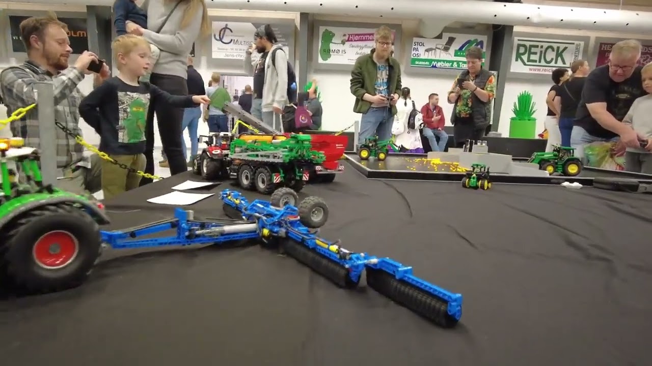 Lego Technic Mocs at Skaerbaek Fan Weekend 2023 - Agri Technic Team