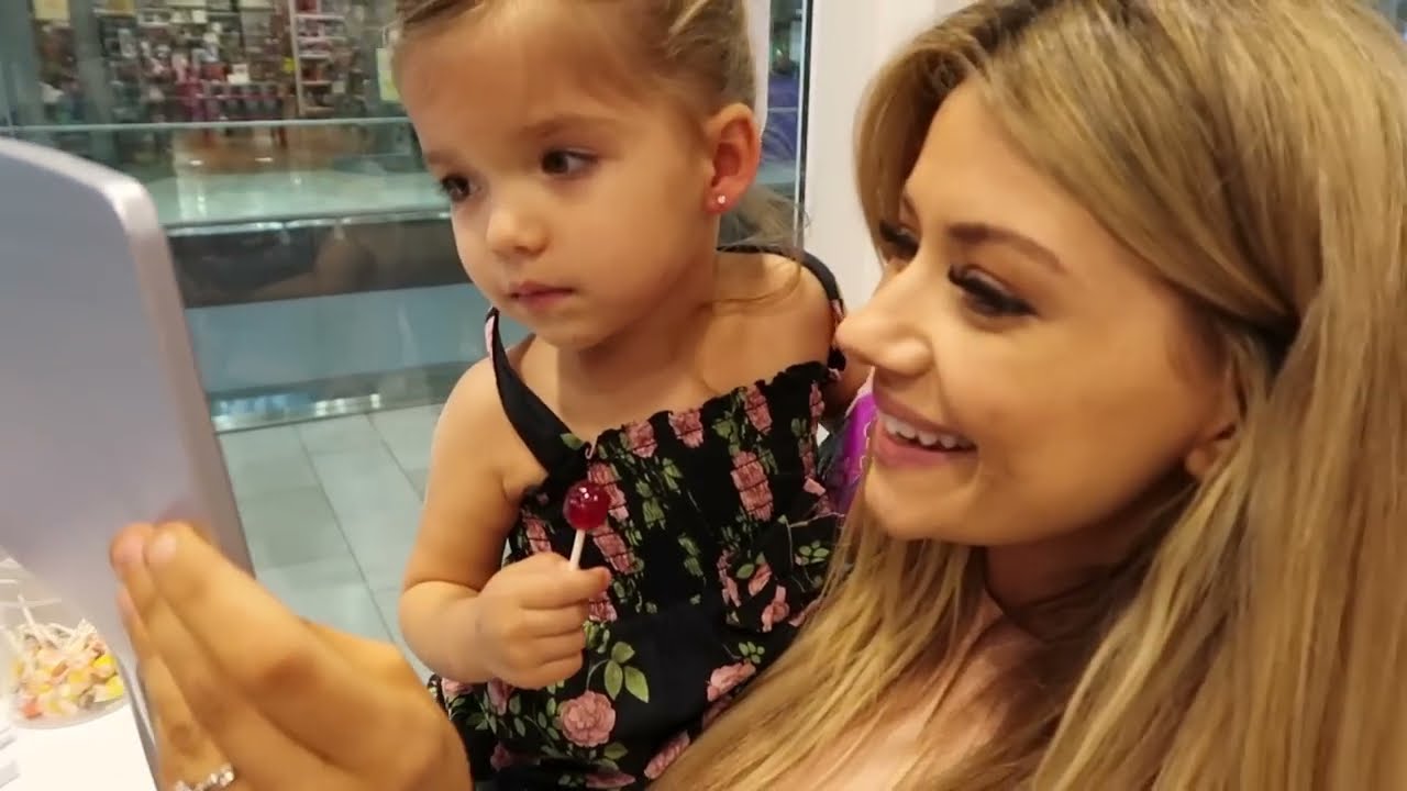 Fun Mall adventures With the Twins