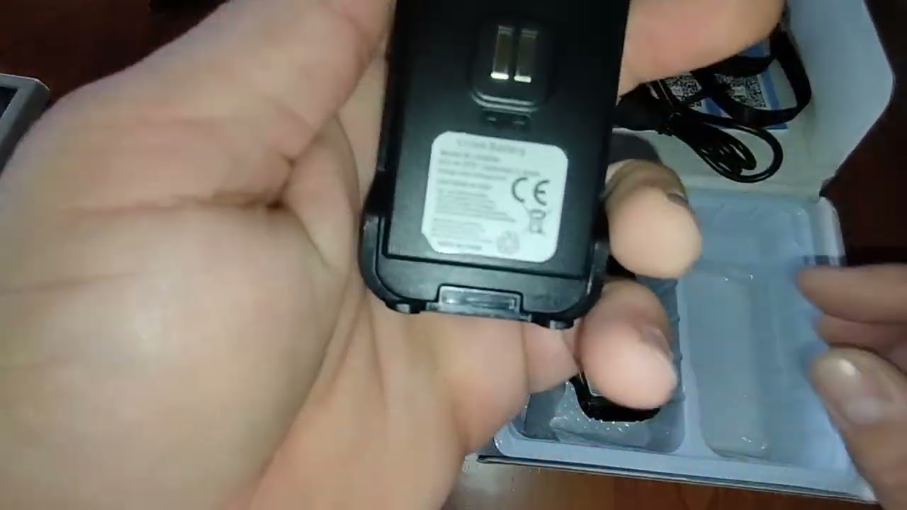 BAOFENG UV5R MINI GREEK REVIEW / UNBOXING