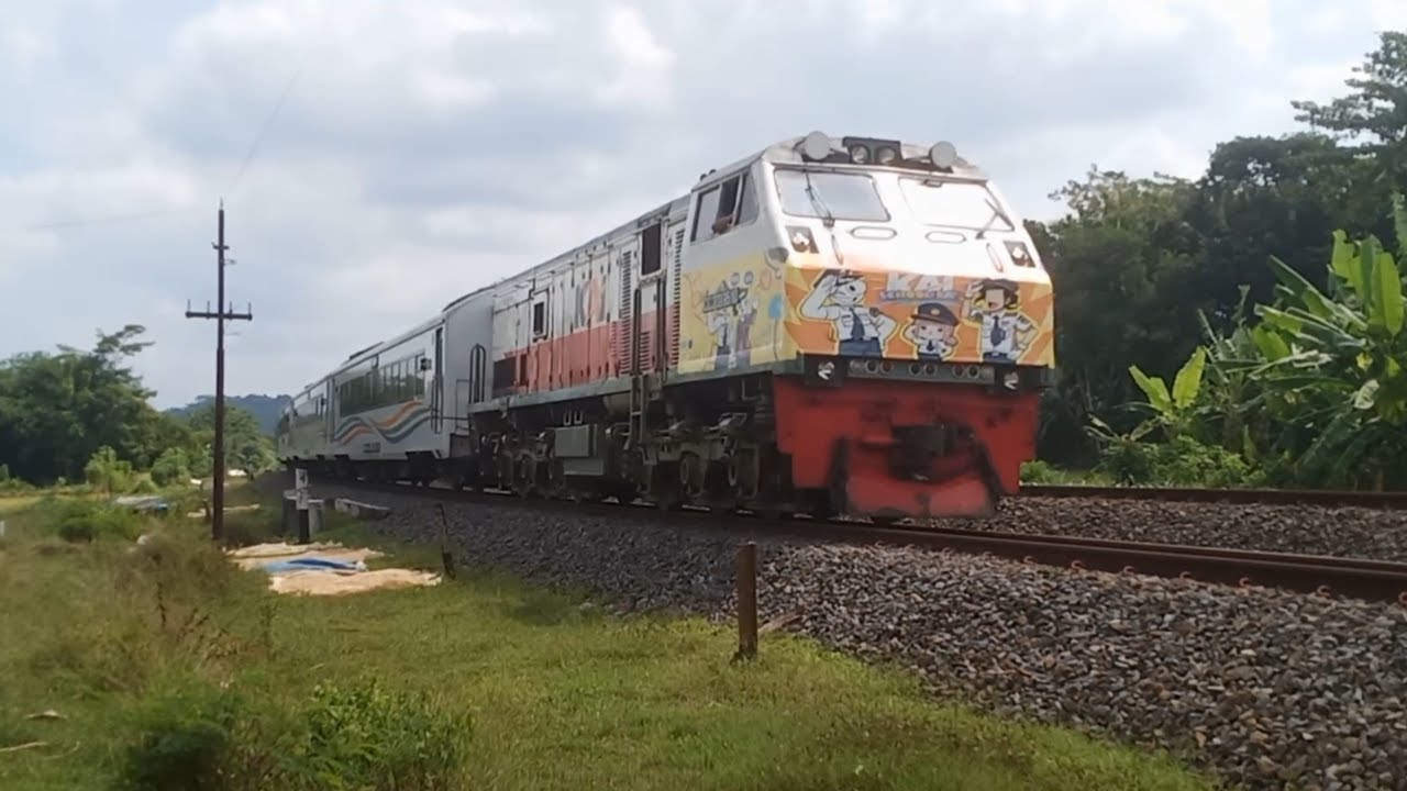 KA TAKSAKA TAMBAHAN COMEBACK | HUNTING KERETA API SIANG HARI DI JALUR GANDA