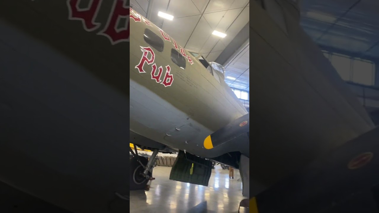 B-17 Flying Fortress &ldquo;Ye Olde Pub&rdquo;