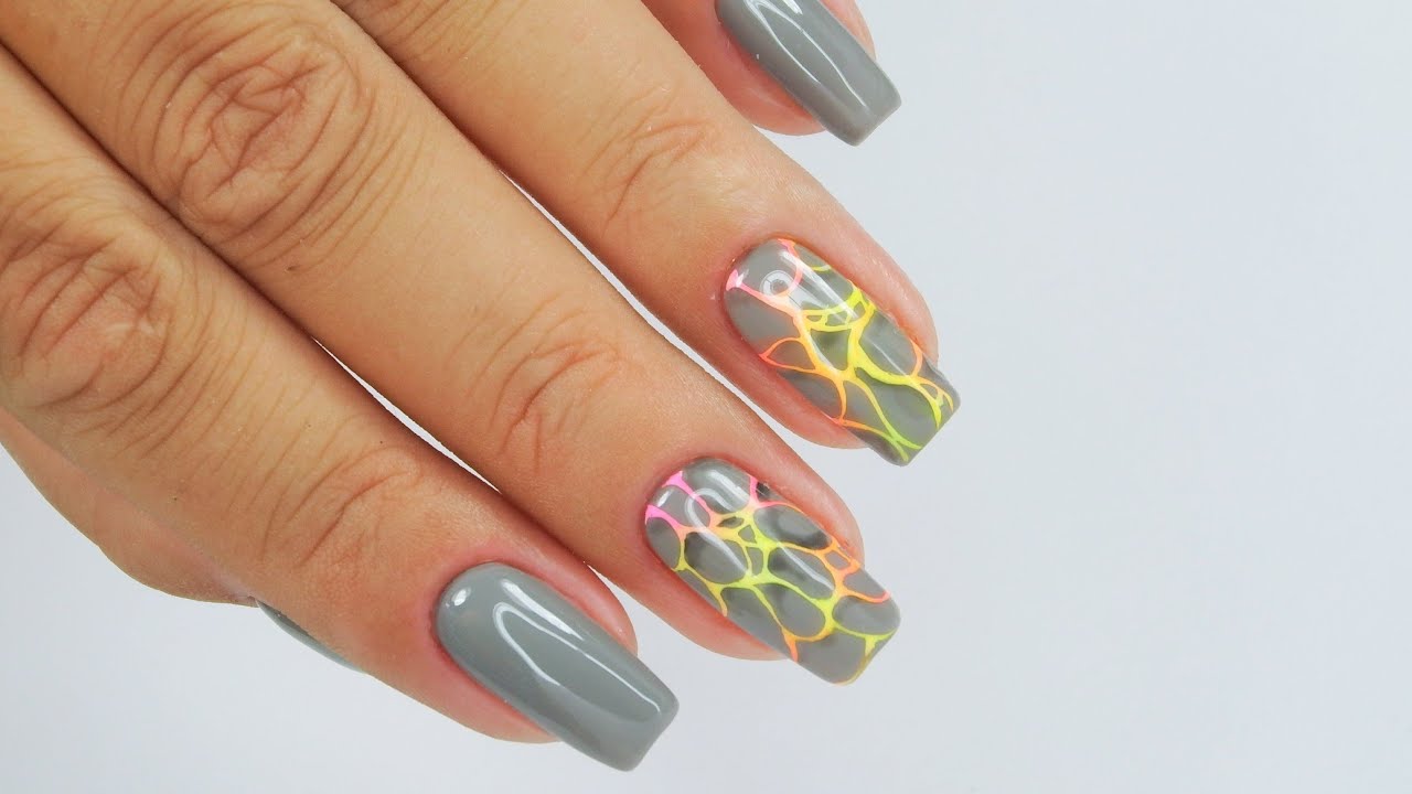 Lava nails / Grey & neon nails art / Stardoro
#greynails #neonnails
