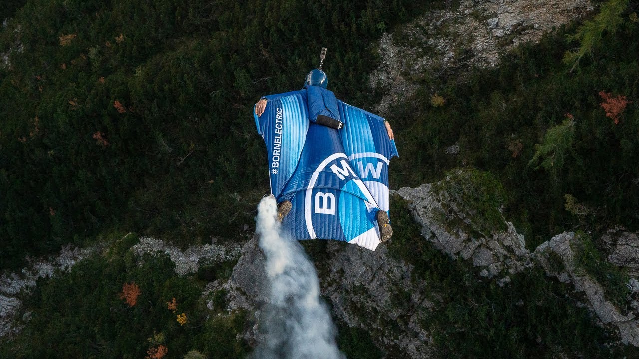 Autumn Vibes - A Short Wingsuit Clip
