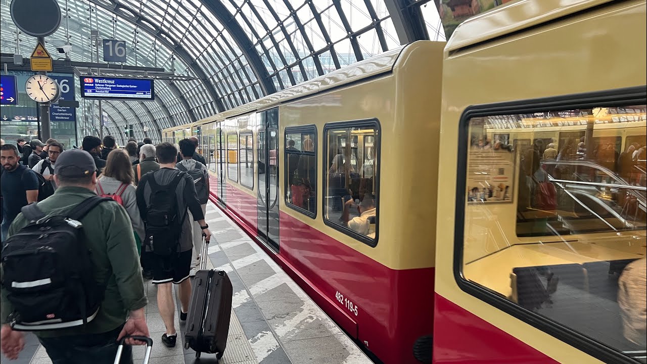 S-BAHN : S1 FEUERBACH STR - FRIEDRICH STR  🚆🇩🇪 #s1 #sbahn