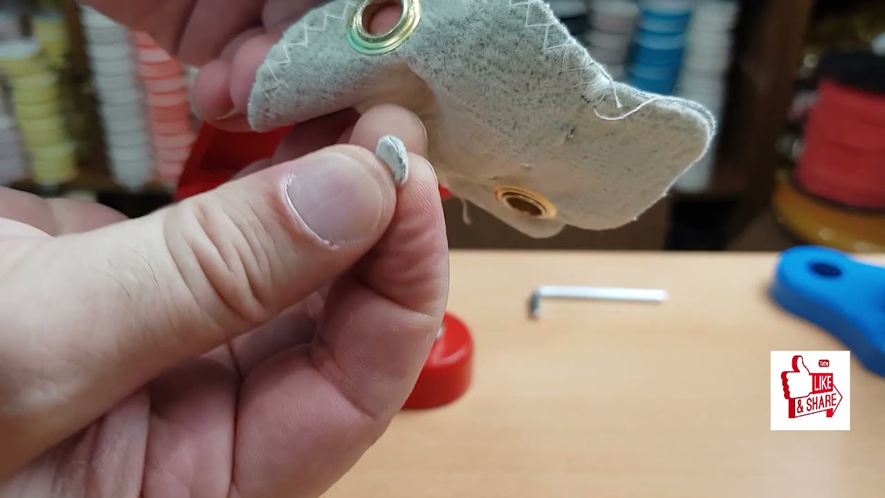 Setting self piercing eyelets / grommets with Hobby Trendy Hand Press