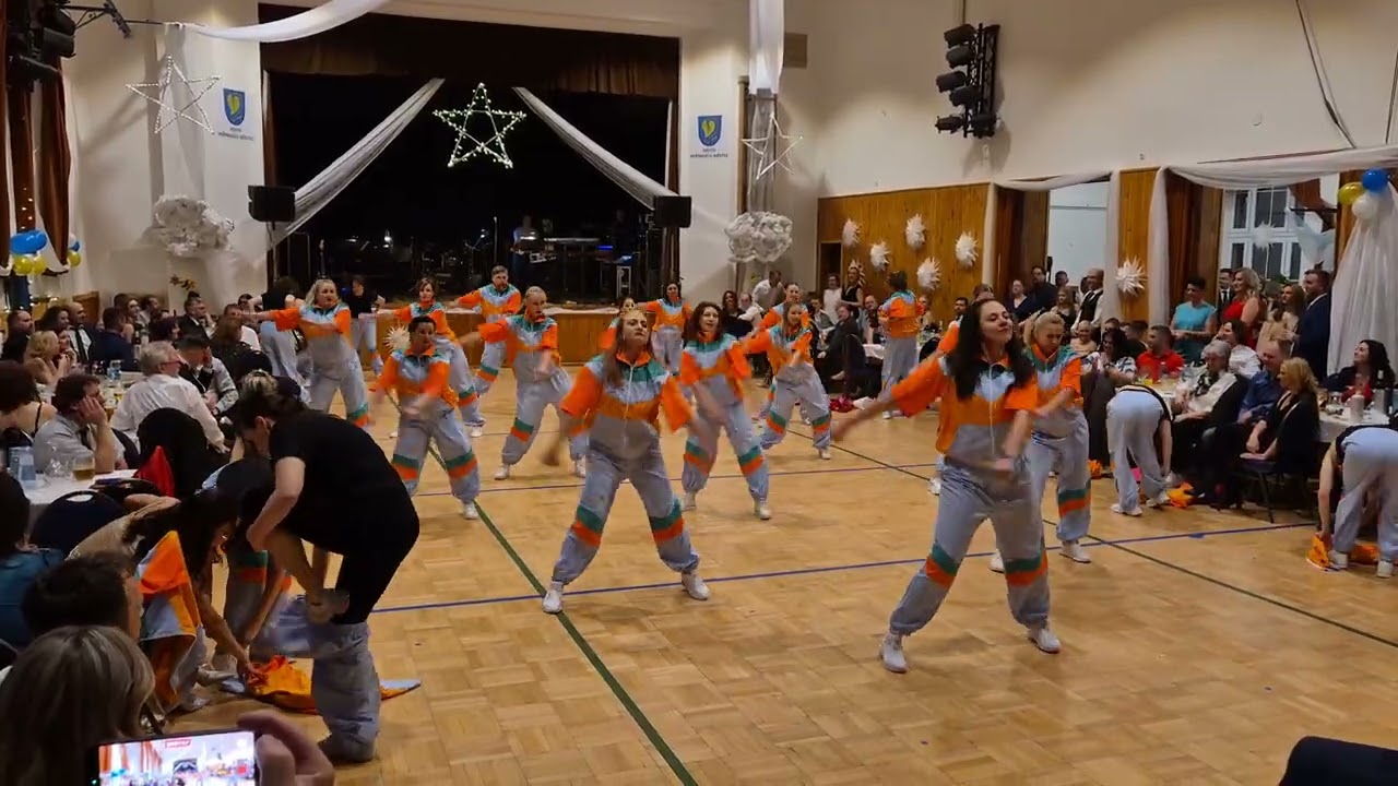 TS TEČKO - Dnes se podíváme - 2. Městský ples Heřmanův Městec (druhy pohled)