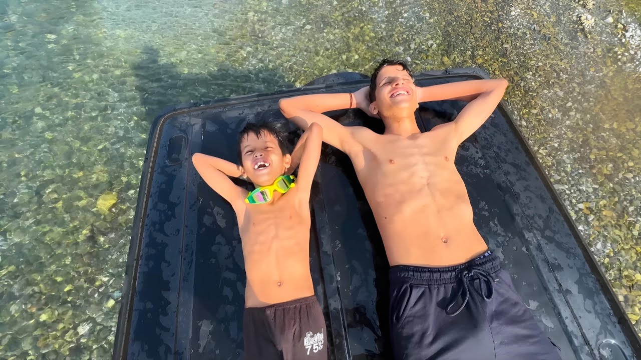 Nadi Me Nahane Chala Gya 😍 #souravjoshivlogs #souravjoshi