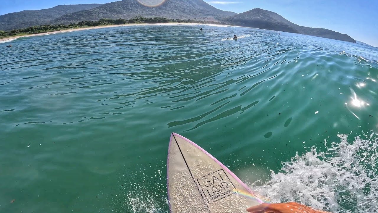 Dia de surf na Praia de ITAMAMBUCA - Surf Pov