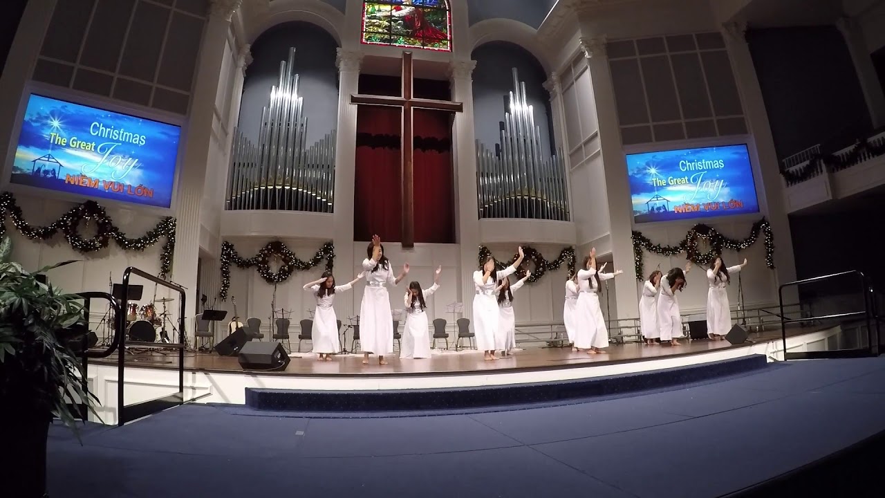 GSC Hark the Herald Angels Sing Dance 2017