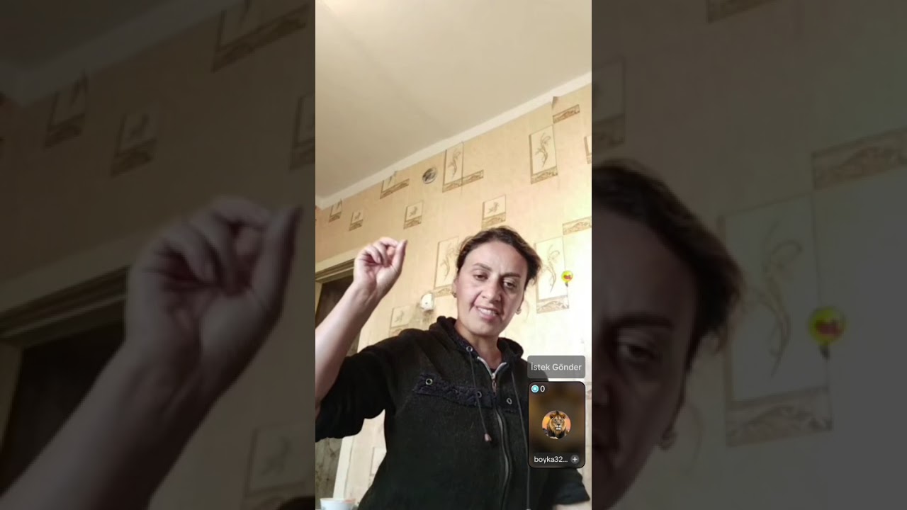 Fizuli Anasın G&ouml;zəlin Evinə Qonaq &Ccedil;ağırıb G&ouml;zəl Qaynanasına Yemək Bişirir!🥗