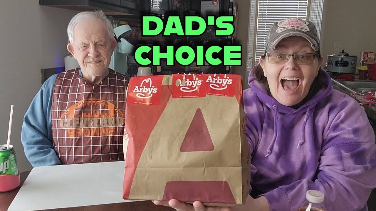 Arby's Chicken Bacon Swiss Sandwich Review