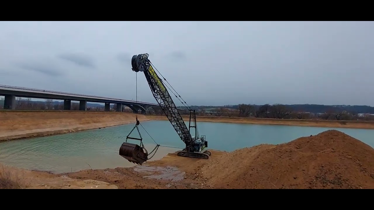 LIEBHERR HS8070.1 Seilbagger Kiesabbau Wiedemann