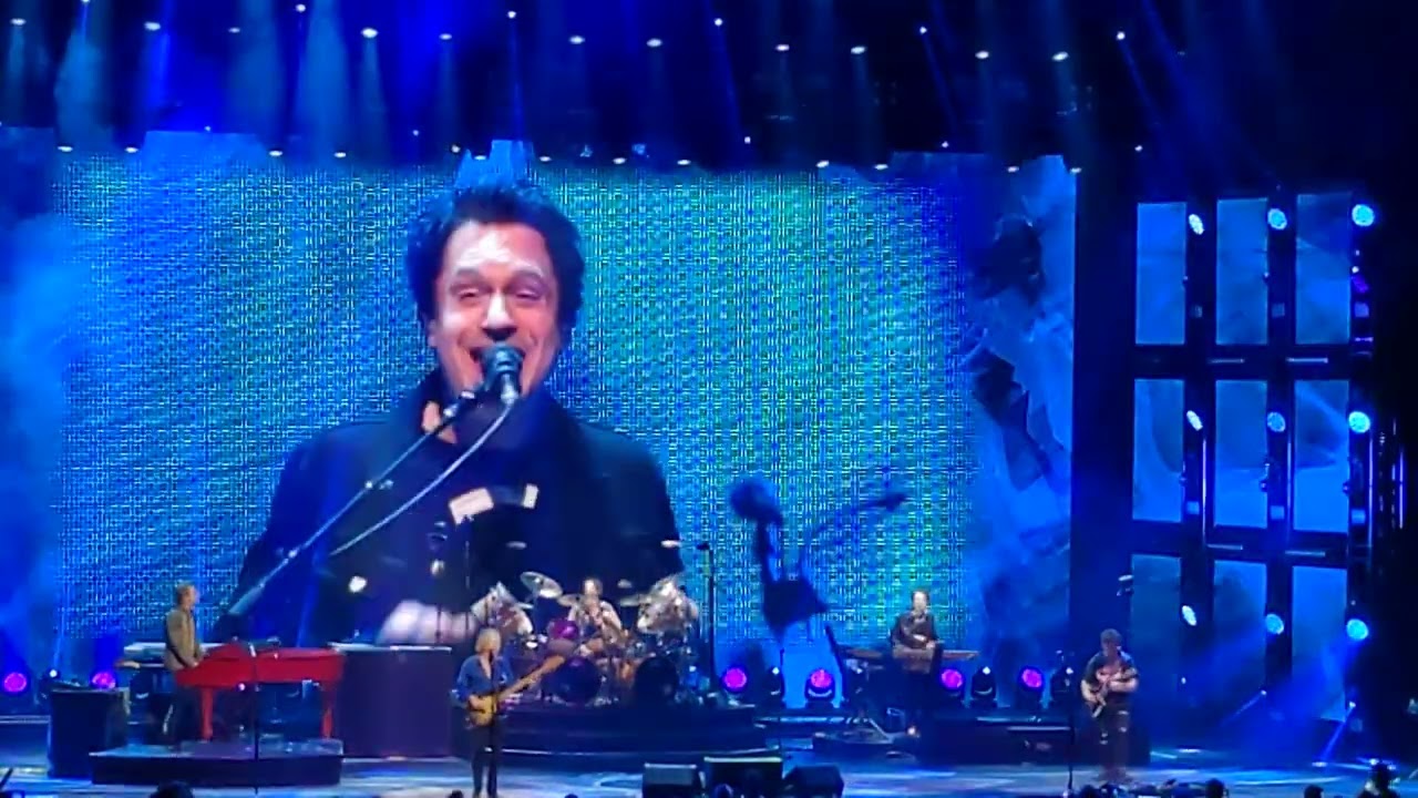 Journey in SF 2022 - Suzanne (Jason Derlatka on lead vocals) - Neal Schon Guitar Solo