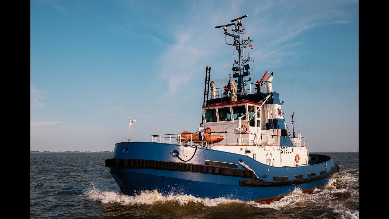 Tug Showreel with FAIRPLAY STELLA, BUGSIER 8, FAIRPLAY-35