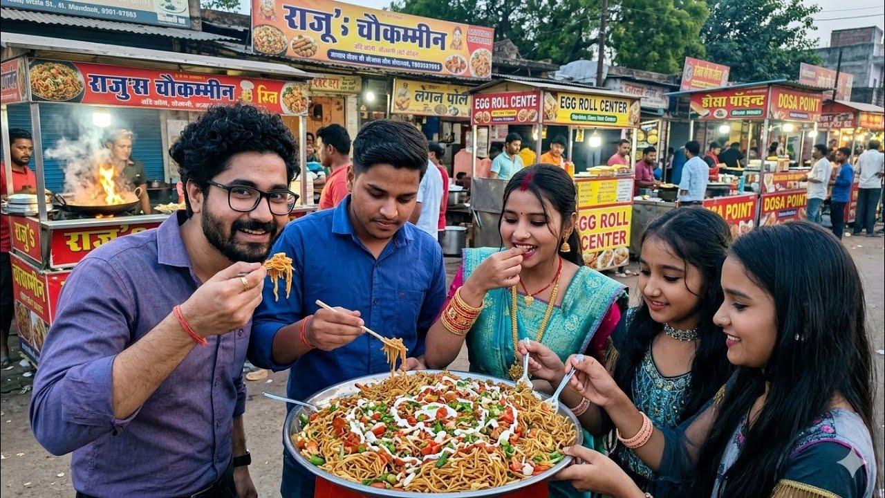 Sasural Me Sabke  sath Chaumin Party☺️ Shadi Ka Ho Gaya 3 Mahina 😳 Village Haat Brahmpur Phulpras 