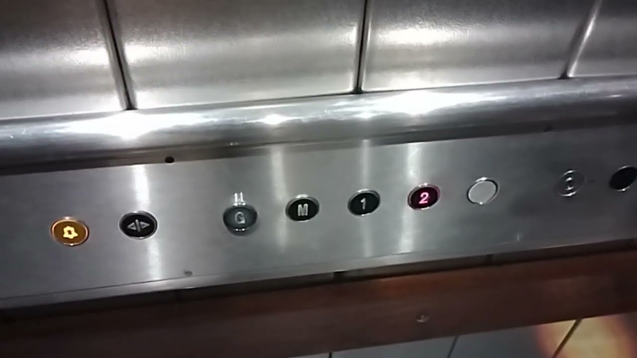 Modernized Express Lift at Newlands in Kettering