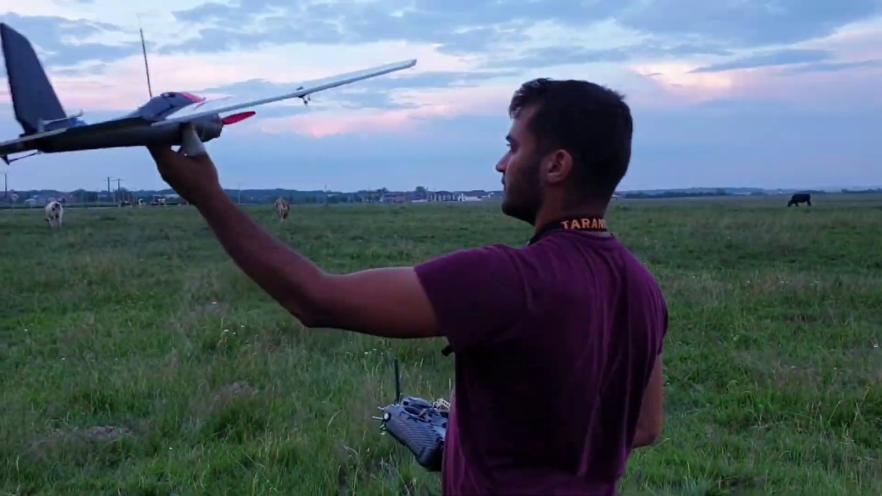Maiden flight Lidl glider