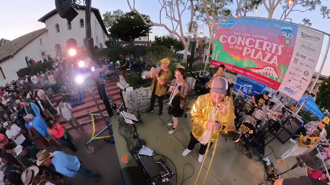 This Mashup Made the Whole Plaza Sing — Emotions / Best of My Love / Don’t You Want Me (LIVE)