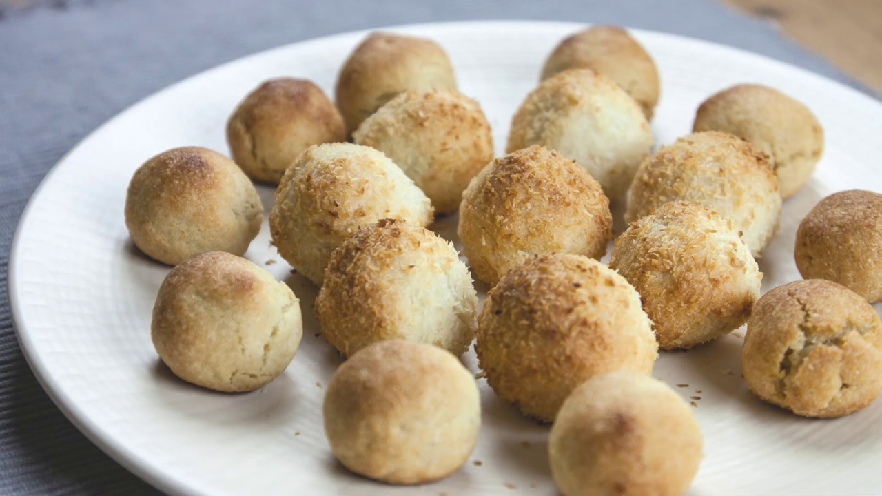 Panellets de coco y de café