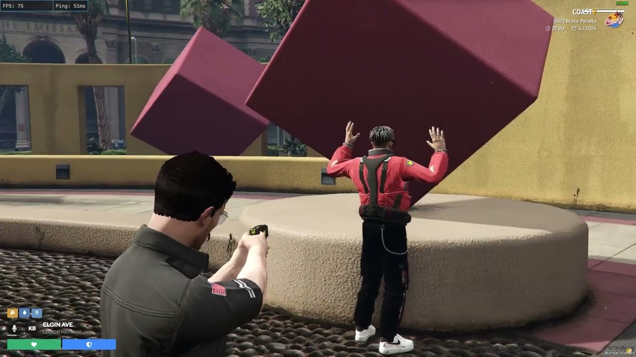 PİT İşlemi Sonrasında Foxtrot Kaçan Şahıs Polise Saldırı Girişiminde Bulundu | Fivem Türkiye LSPD