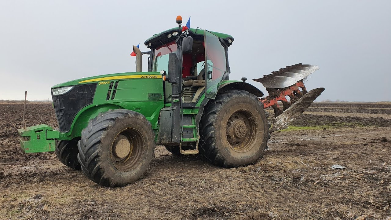 Как 7230R оказался в канаве +JohnDeere 6120M
