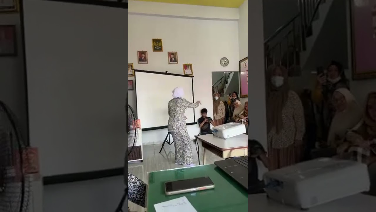 dirigen lagu hymne ibi