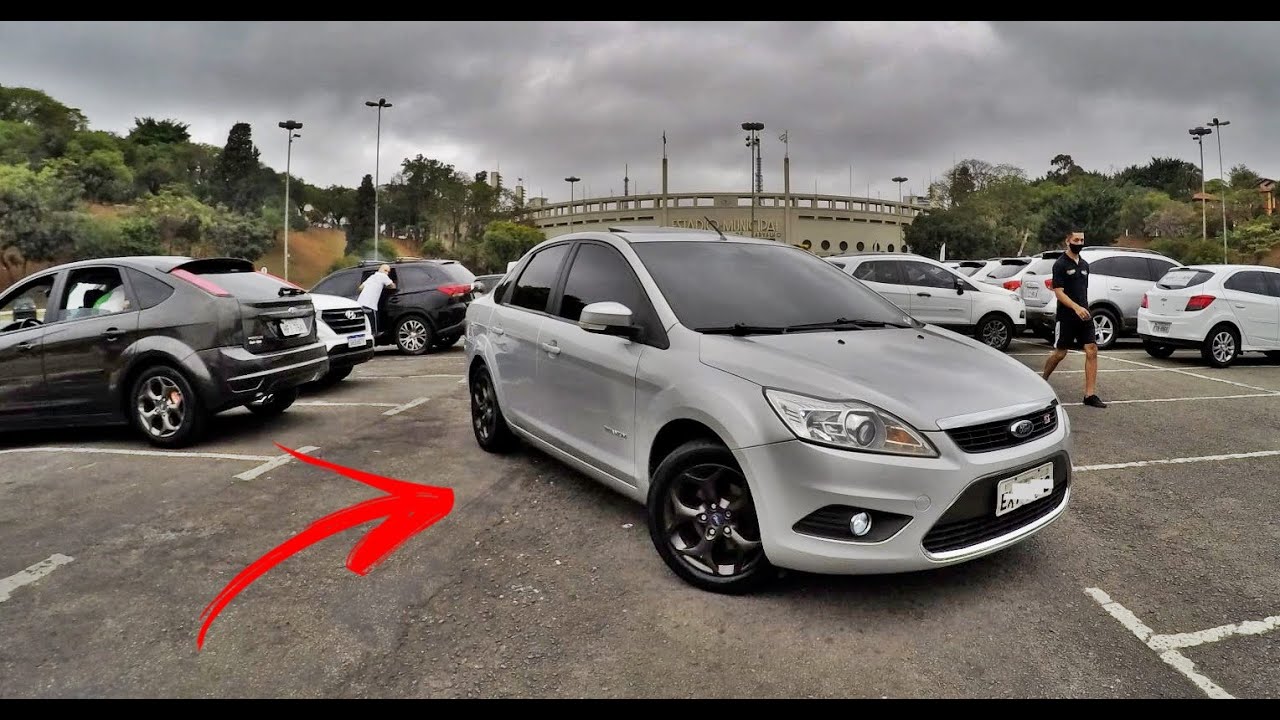 FORD FOCUS 2.0 DURATEC COM DIFUSOR DE ESCAPE ESPORTIVO ATIVADO POR CONTROLE REMOTO EM DETALHES