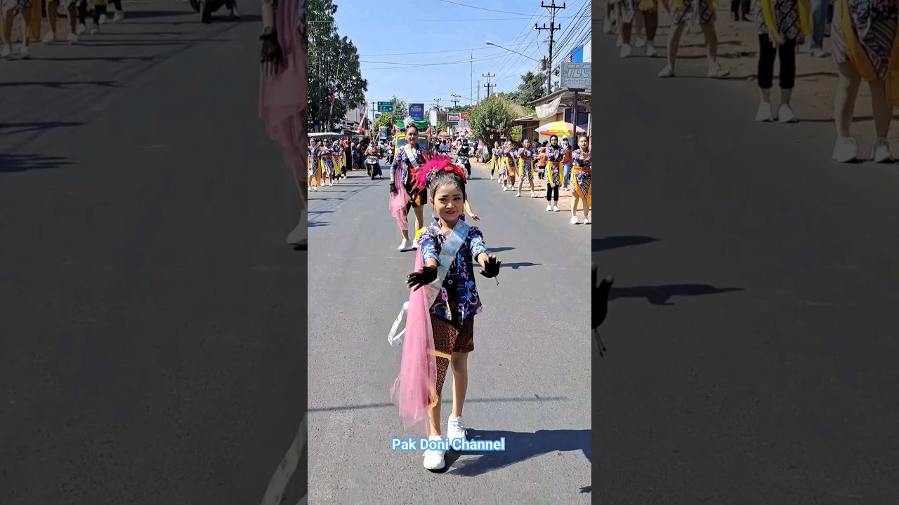 Anak Kecil Cantik Ikut Karnaval#cantik #anak #anakanak #anaklucu #anakpintar