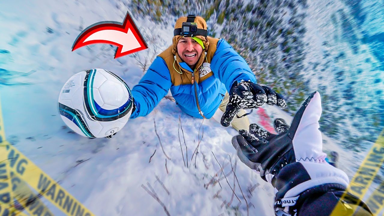 O RENAN FOI PEGAR A BOLA E FICOU PRESO NA NEVE 😰 * era só pra ser um vídeo de futebol ⚽️ 😭 *