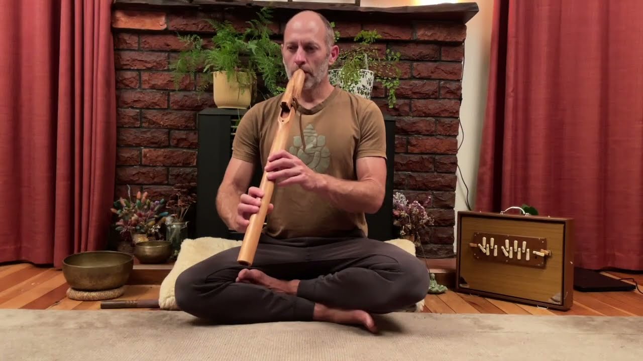 Low D Hijaz Flute - Crafted from Swamp Kauri