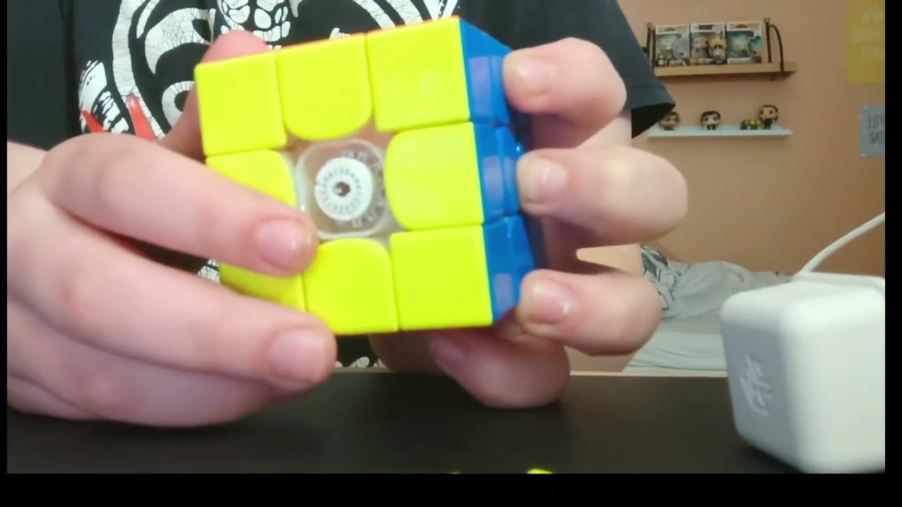 J'ouvre le nouveau gan 16 promax (il est incroyable 😍🤯) #rubiks cube #unboxing #viral#cubing 