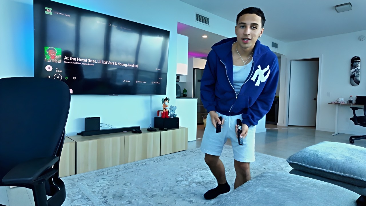 pov: amazon pays you $3.5k every 24 hours