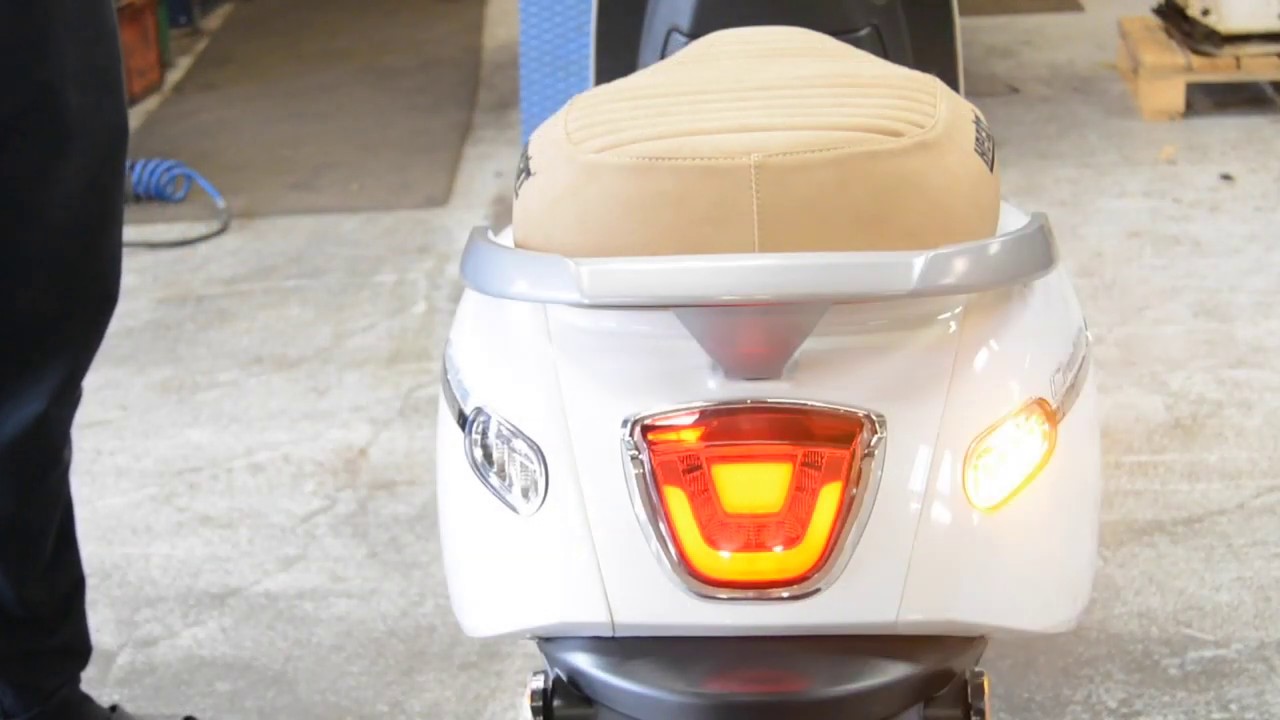 Samling og klargøring af Hecht Citis El Scooter 45 km/t