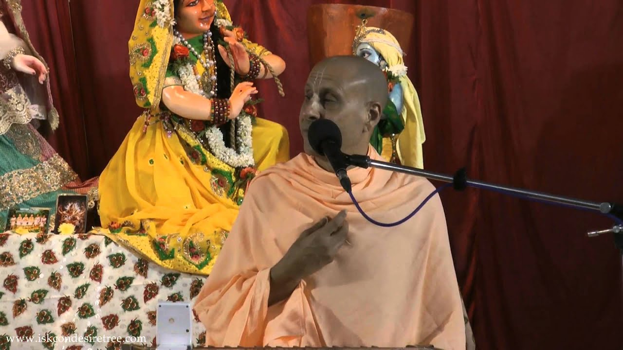 02 South India Yatra (Hampi 22 Oct 2014 evening) by Radhanath Swami
