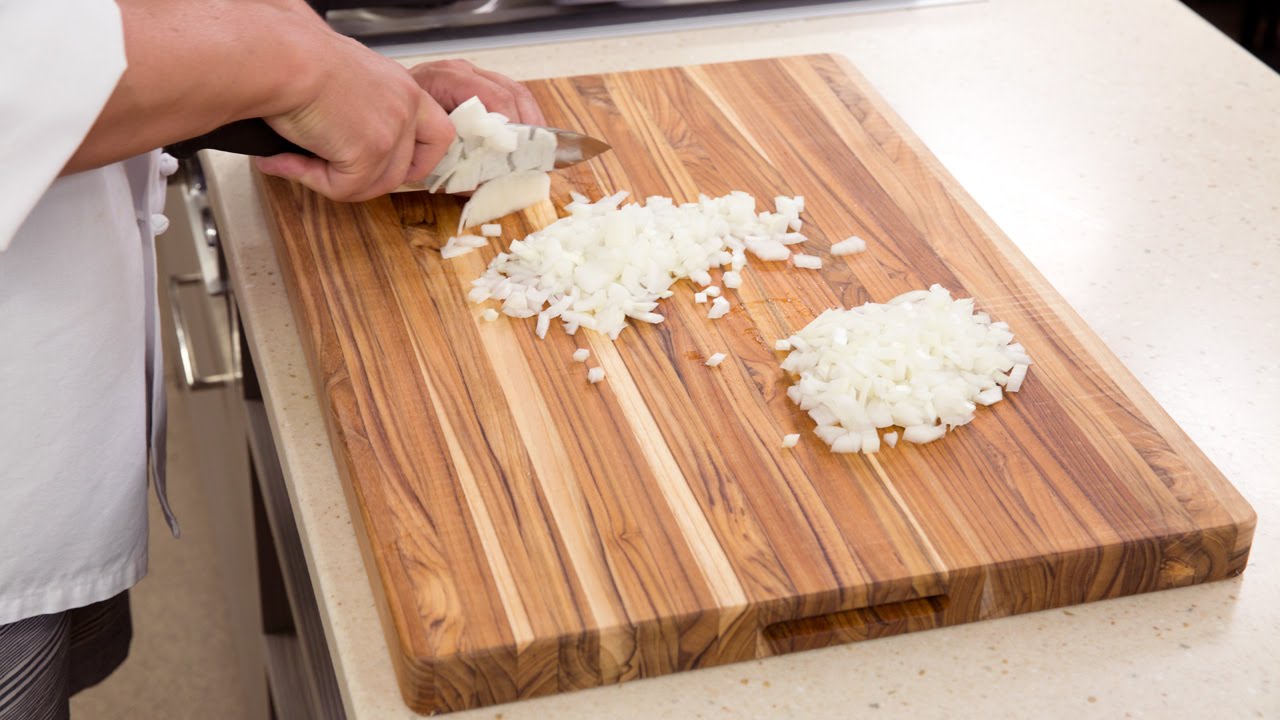 Why America's Test Kitchen Calls the Proteak Edge Grain Teak Cutting Board the Best Cutting Board