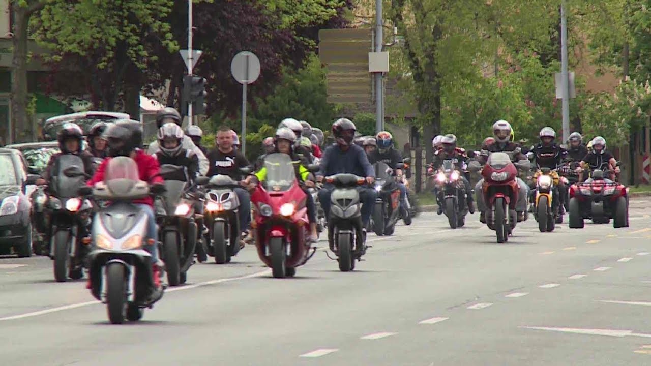 3500 motoros dübörgött át Győrön